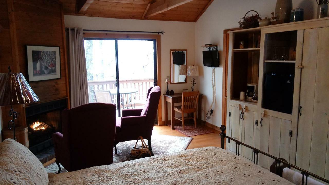 Mountain Top Lodge Далонега Экстерьер фото